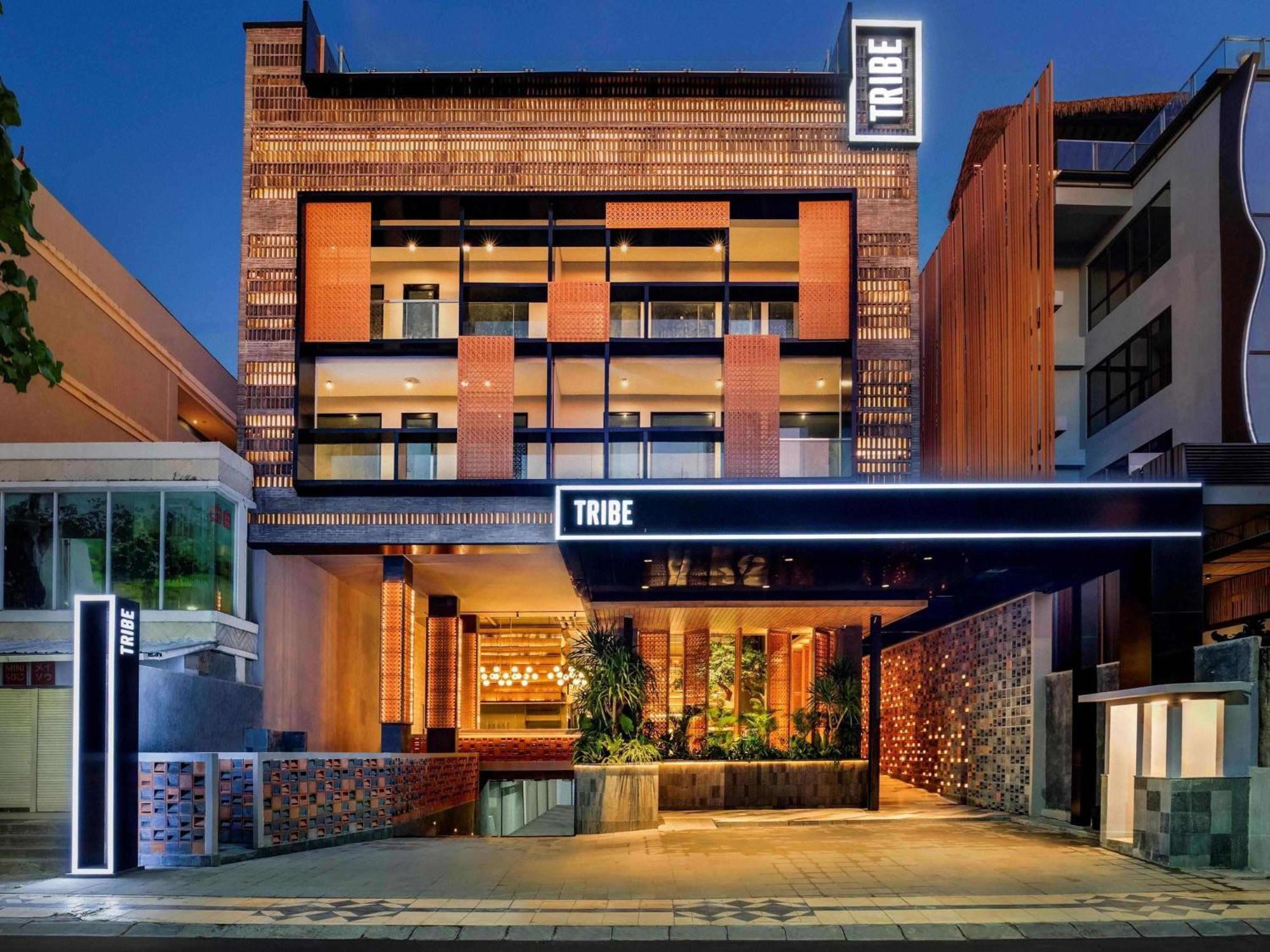 Tribe Bali Kuta Beach Exterior photo
